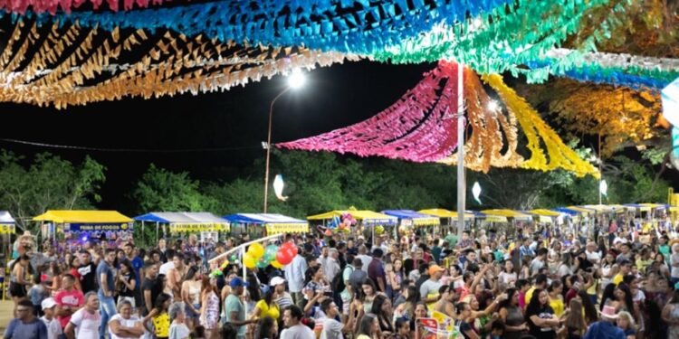 Feira dos Fogos em Juazeiro do Norte será aberta amanhã