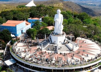 Juazeiro do Norte fica na Bahia?